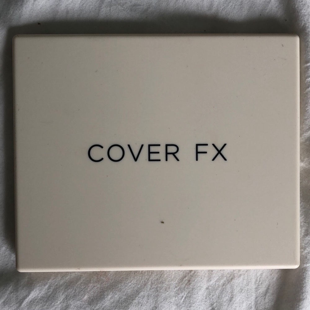 NWOT COVER FX Palette
